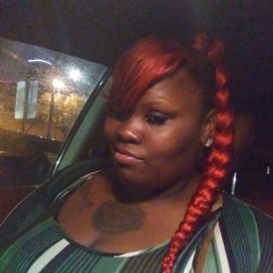 Meet your Posher, Latisha